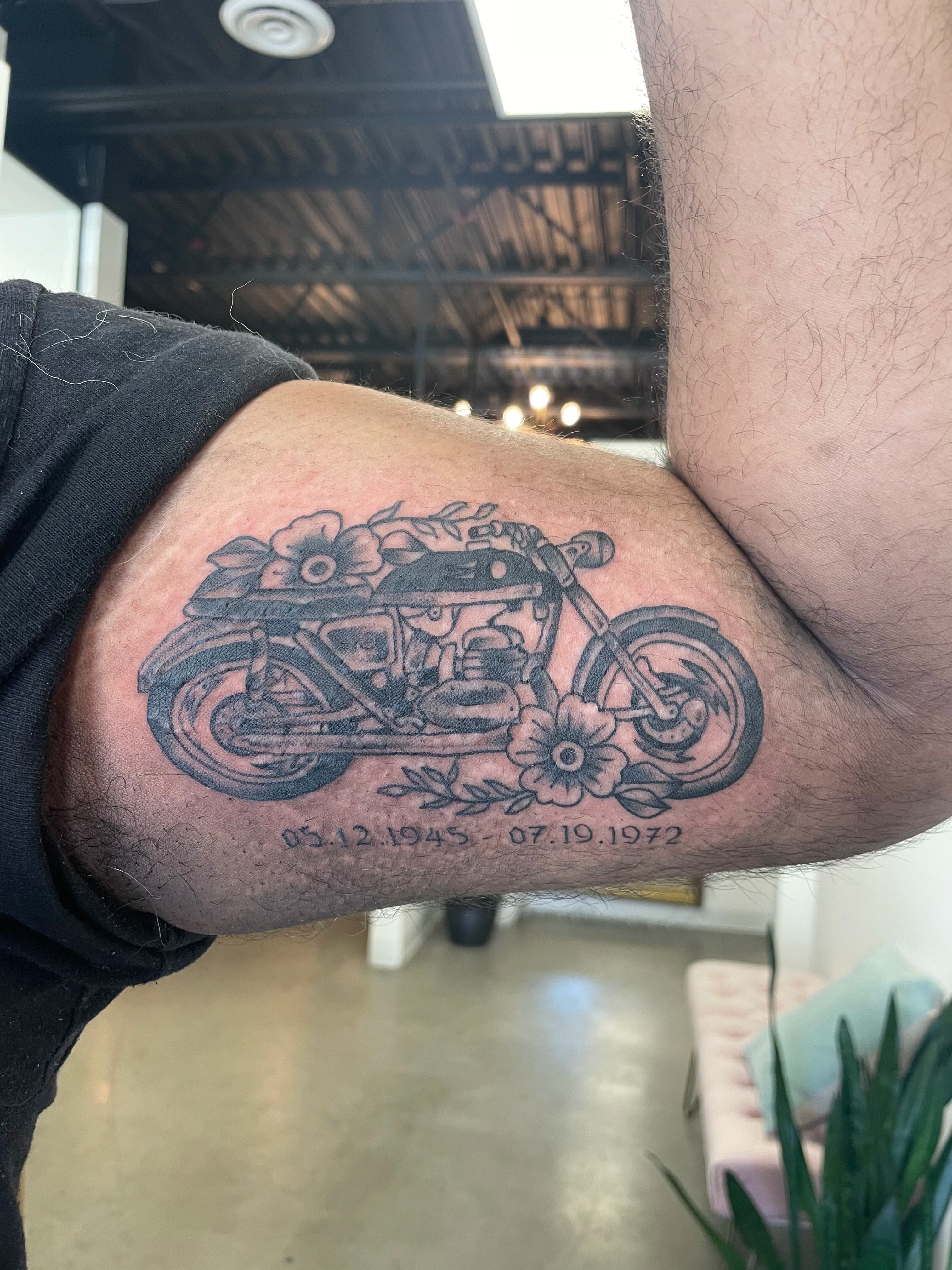 Dominique Hoffert - Bike Tattoo